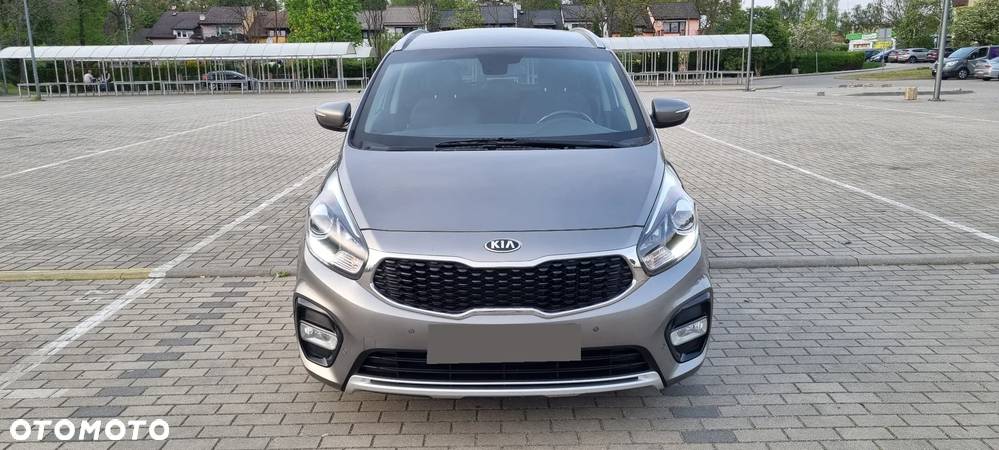 Kia Carens 1.7 CRDi XL 7os - 17