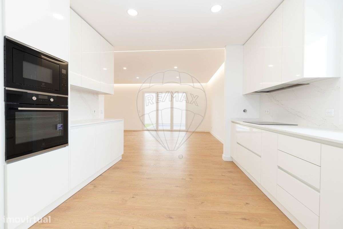 Moradia T5 para venda - Grande imagem: 5/25