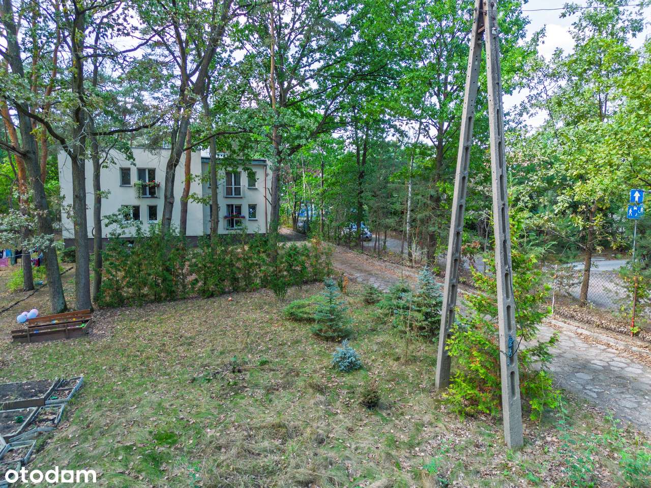 Wyjątkowe 4pok z osobną kuchnią. Garaż, duża działka.-18