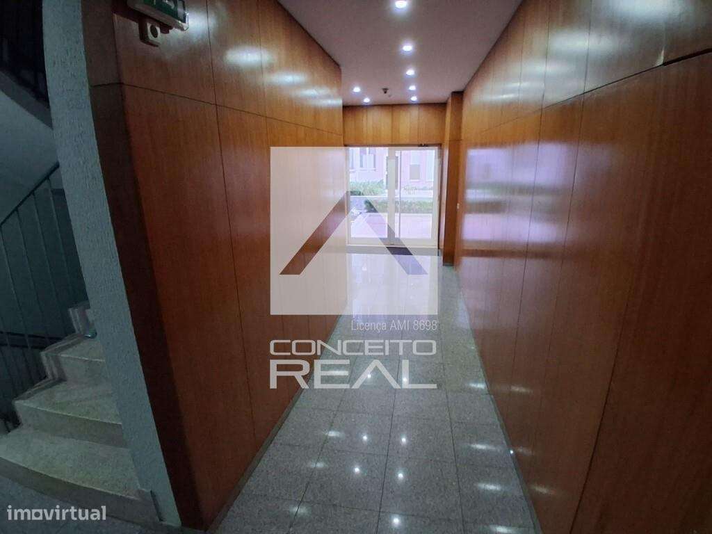 Apartamento T2 - Baguim (Ao Metro Campainha e Estação) - Grande imagem: 4/30