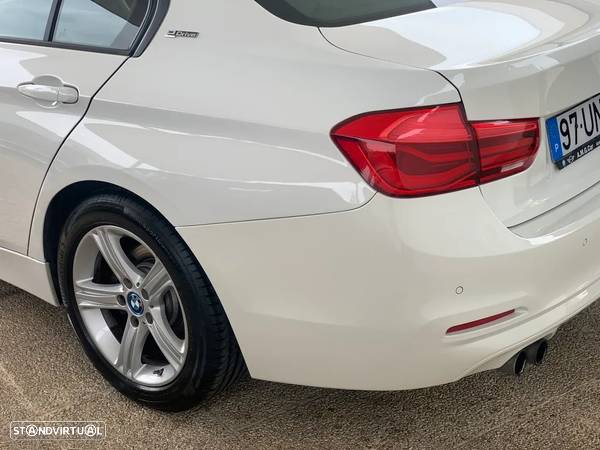 BMW 330 e iPerformance Line Sport - 21