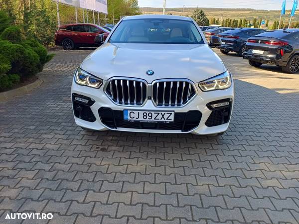 BMW X6 xDrive40i - 3