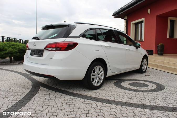 Opel Astra 1.6 D Start/Stop Automatik Sports Tourer Dynamic - 7