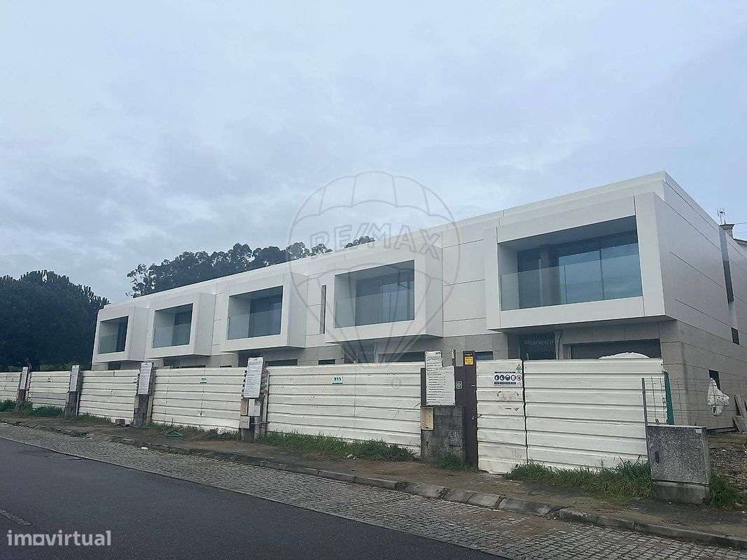 Moradia T3 para venda-3