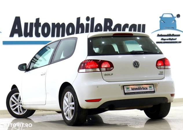 Volkswagen Golf 1.2 TSI Highline BlueMotion Technology - 5