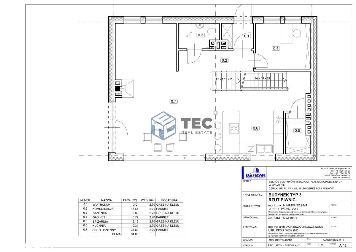 Dom wolnostojący z własnym lasem i działką 10 arów-8