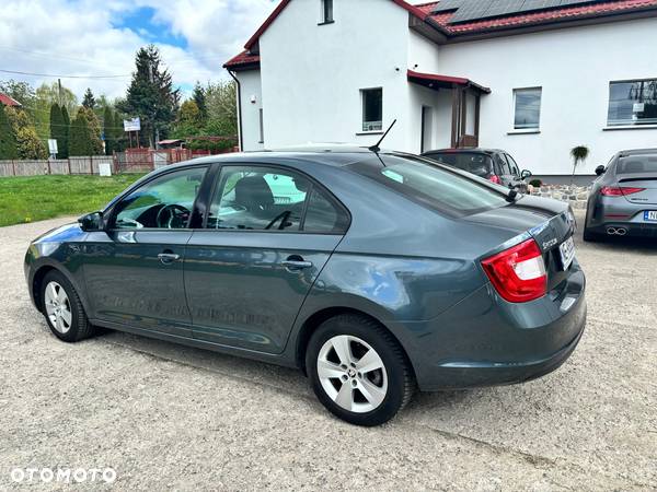 Skoda RAPID 1.2 TSI Ambition - 4