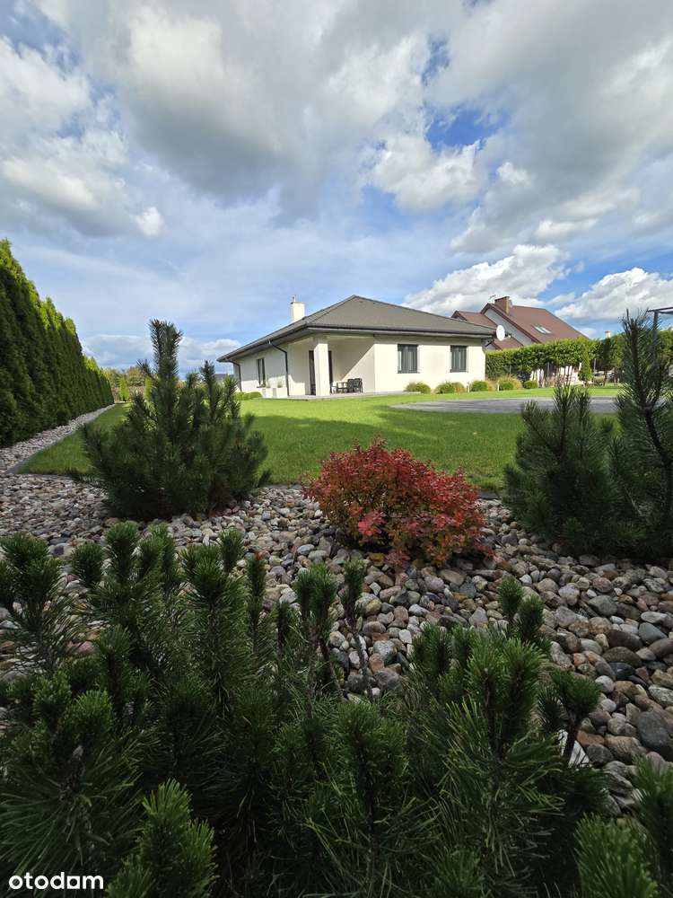 Nowoczesny dom parterowy w spokojnej okolicy. - Pełny obrazek: 4/15