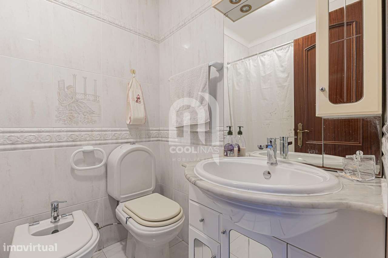 Apartamento T4 Monte Caparica-18