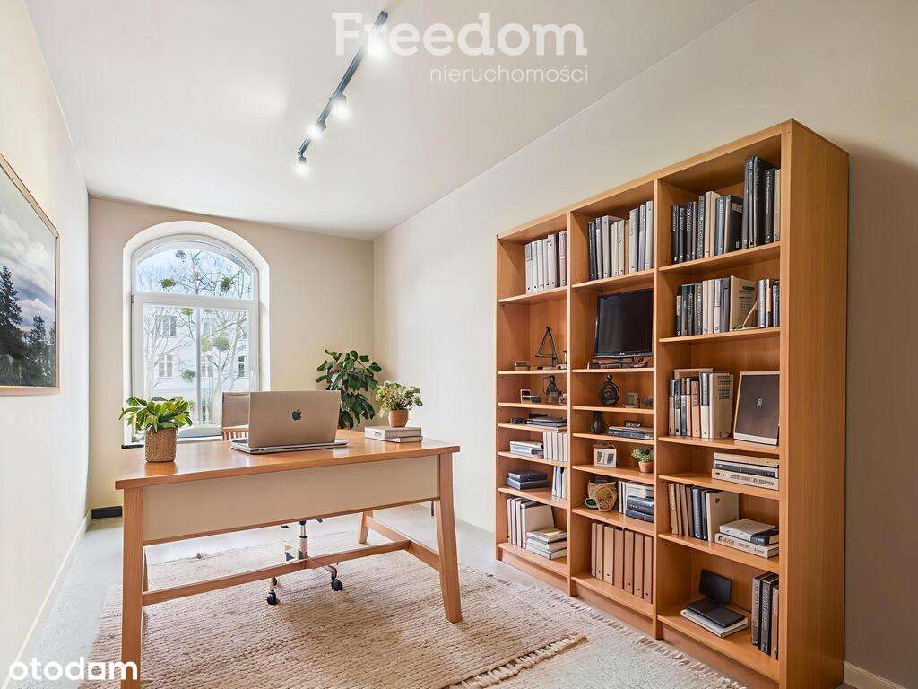 Nowoczesny lokal biurowy w centrum Pruszcza Gd. - Pełny obrazek: 5/12