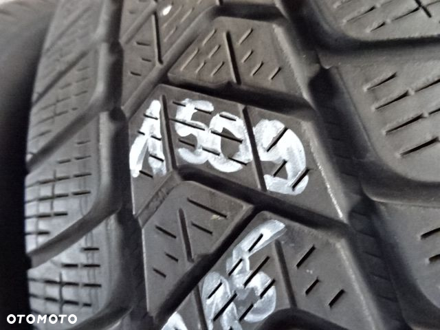 215/65/R17 99H PIRELLI WINTER SCORPION - 11