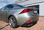 Lexus IS 200t / 300 F Sport - 12