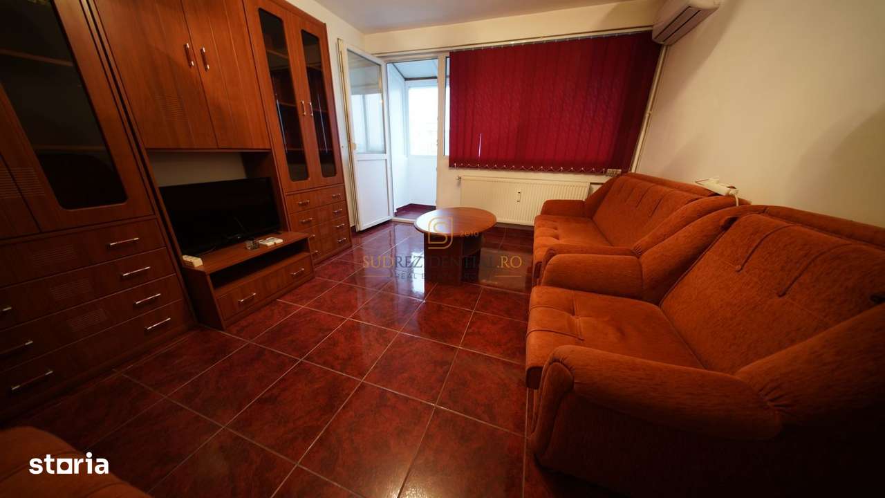 Eroii Revolutiei - Apartament cu 2 camere, decomandat, Comision 0% - Imagine principală: 3/20