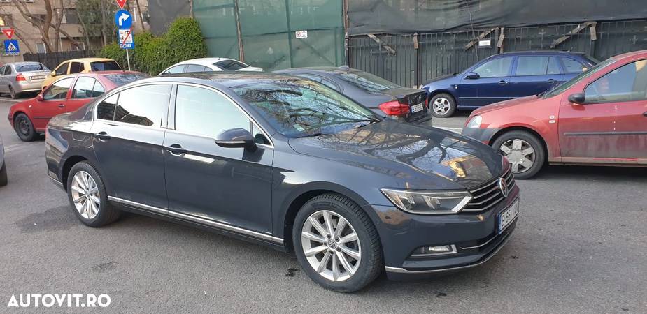 Volkswagen Passat 2.0 TDI DSG Highline - 17