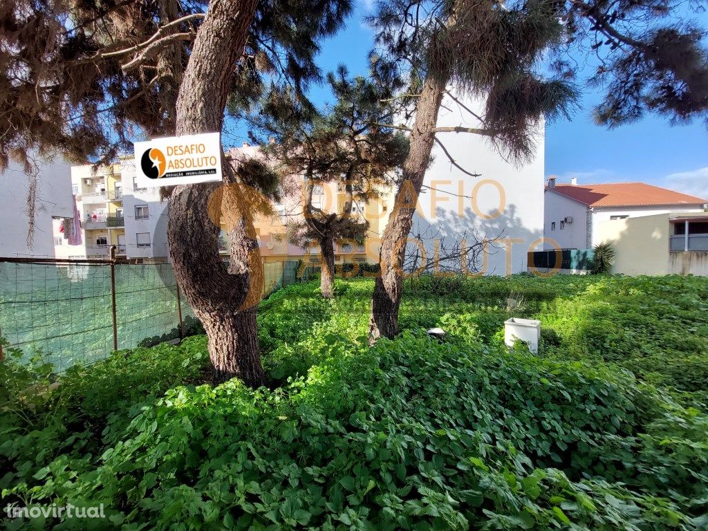 Terreno Urbano - Quinta do Conde, Sesimbra