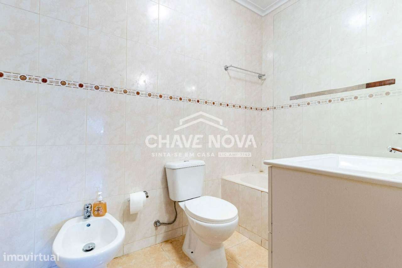 Apartamento T3, para venda, em Grijó AF-10