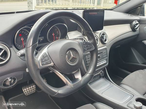 Mercedes-Benz CLA 180 - 8