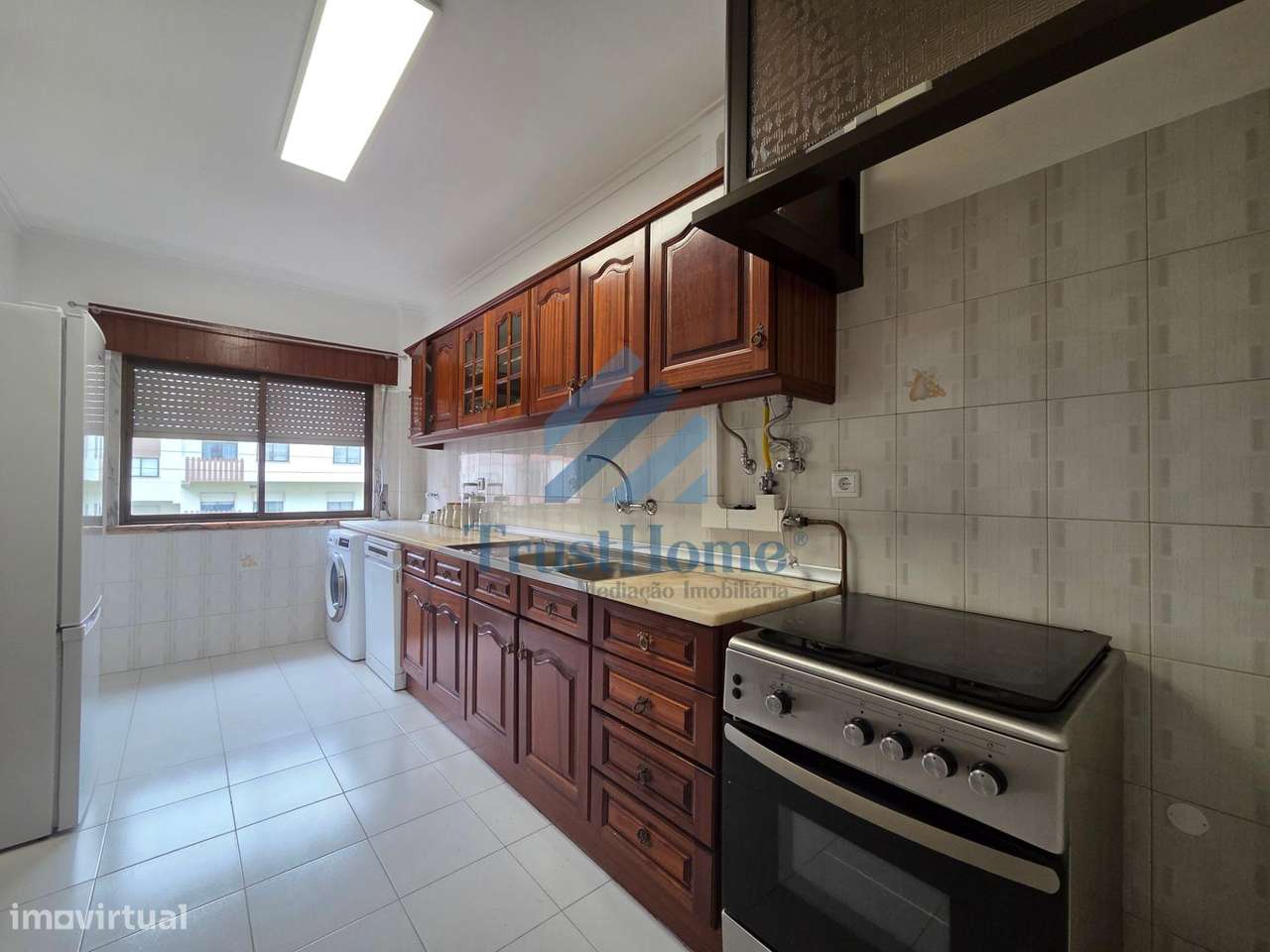 Apartamento T1+1 com áreas em Fonte das Eiras, perto do Lidl - Grande imagem: 5/17