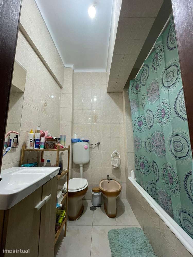 Apartamento T1 ( + 1) em Queluz com vista Panorâmica-18