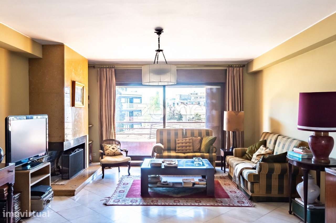 Apartamento T5 Na Av Da Boavista