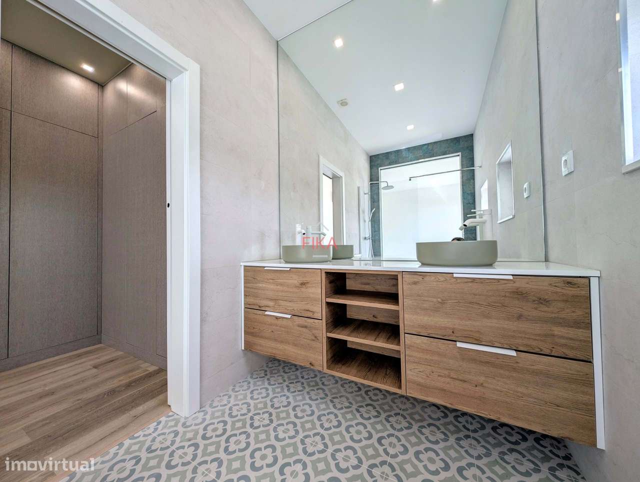 T2 com 3 lugares de parqueamento-33