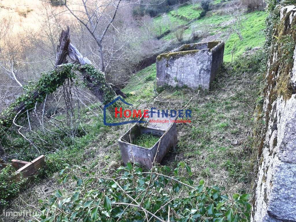 Moradia para Restauro - Fiães, Melgaço-29