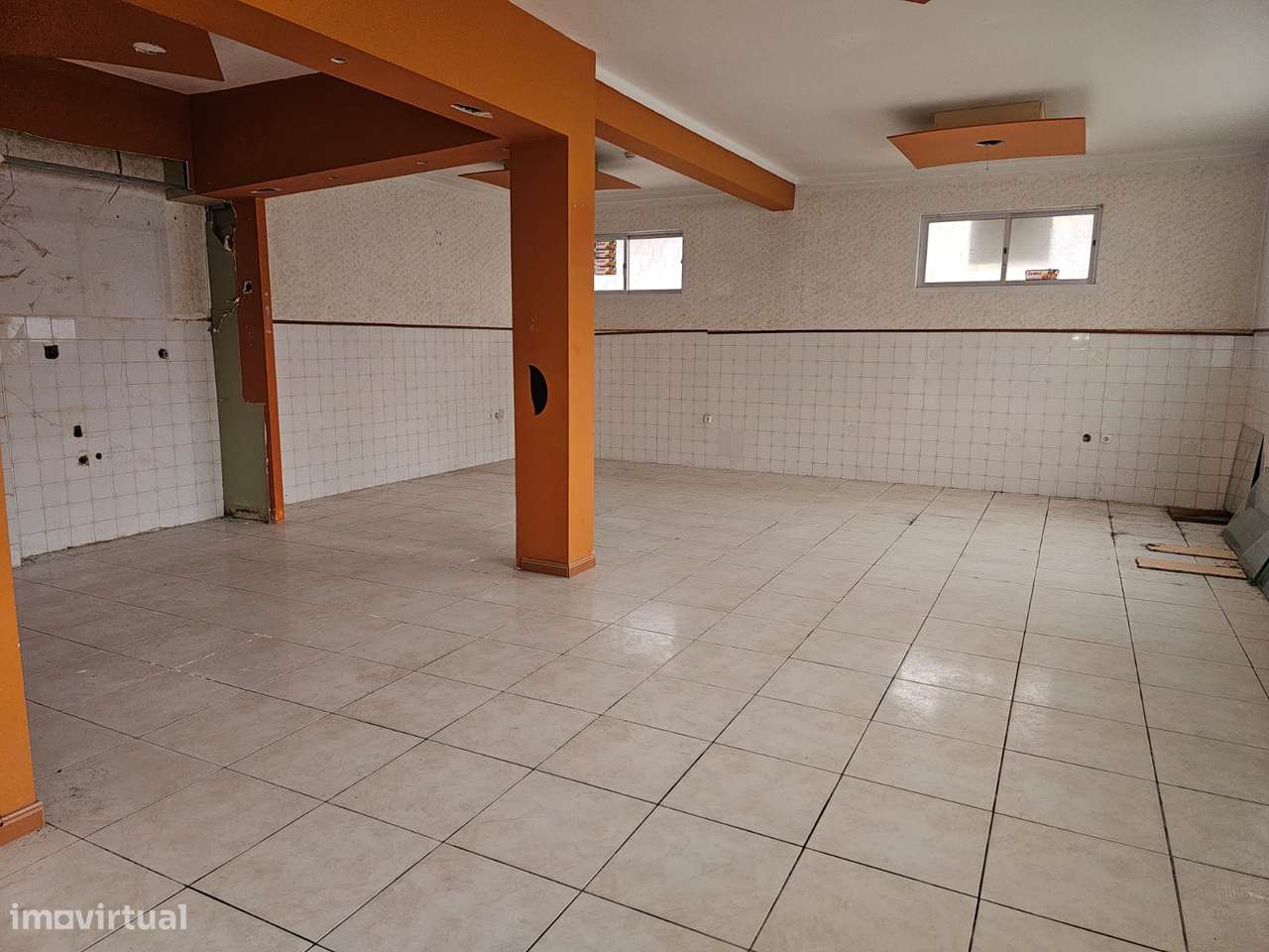 Entroncamento VENDE Loja 51m2-7