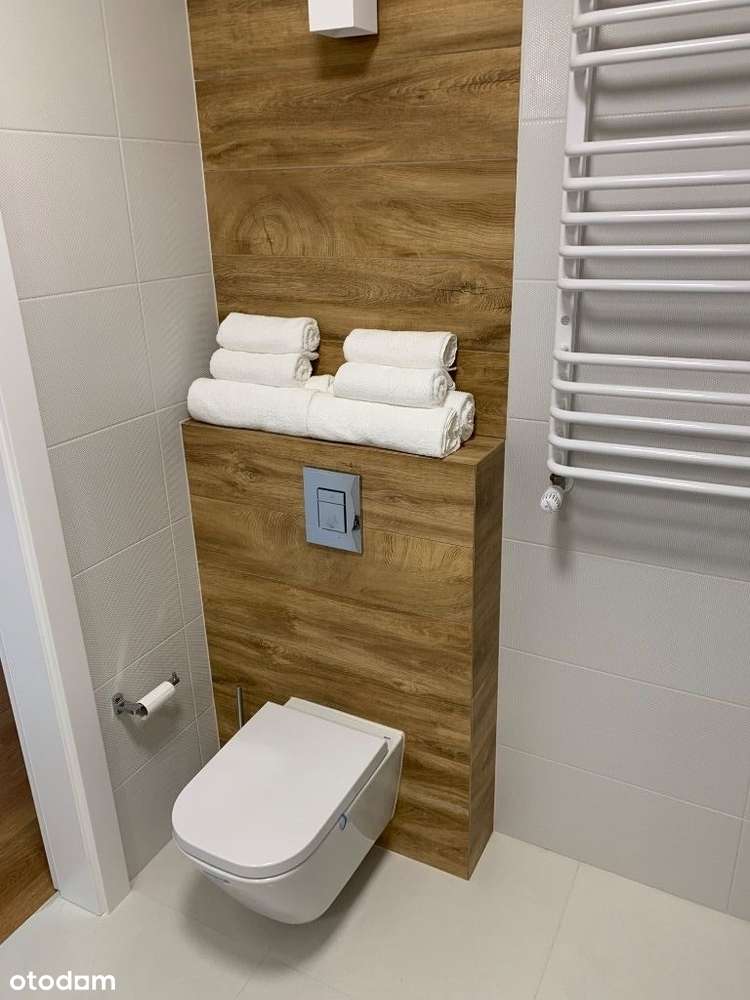 Przestronny apartament 3 pokojowy.-10