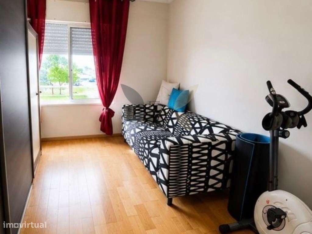 T2 Espaçoso e Luminoso em Santa Marta do Pinhal | 298.000€-7