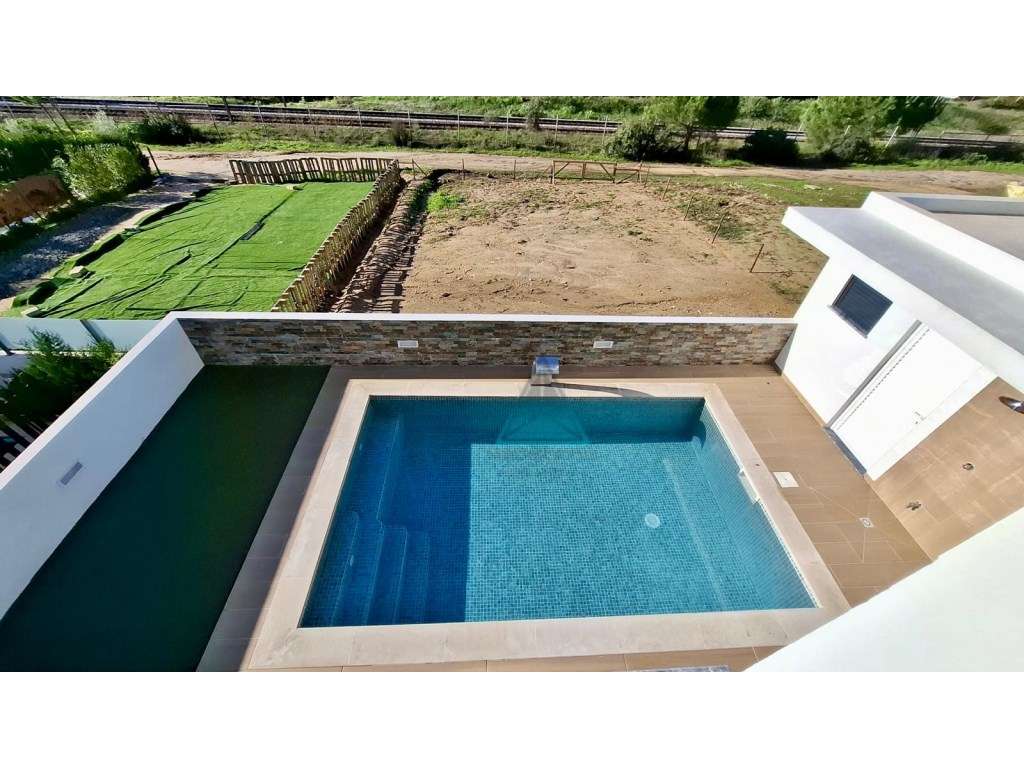 Moradia geminada T4 com excelentes acabamentos Quinta do Desembarga... - Grande imagem: 4/30