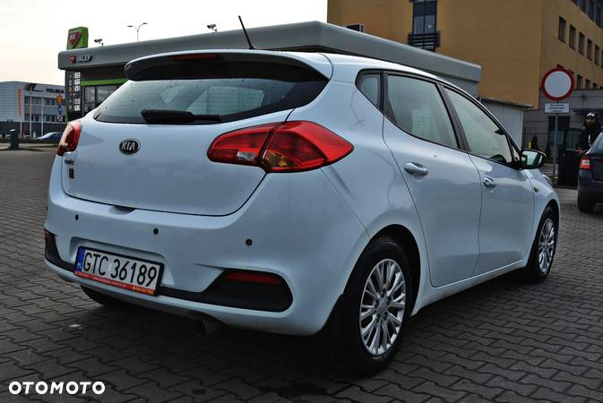 Kia Ceed Cee'd 1.4 L - 4