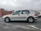 Volkswagen Golf - 3