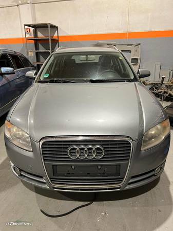 Áudio A4 carrinha Sw 1.9 Tdi de 2007 para peças - 1