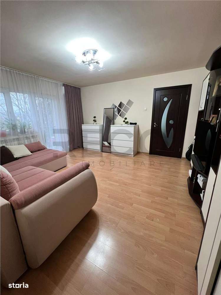 RECO Apartament 3 camere zona Rogerius - Imagine principală: 2/11