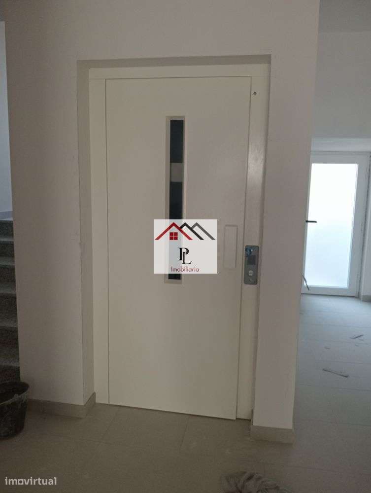 Apartamento T2+3 Novo na Praia de Mira em fase de acabamento (V892-3MS-15