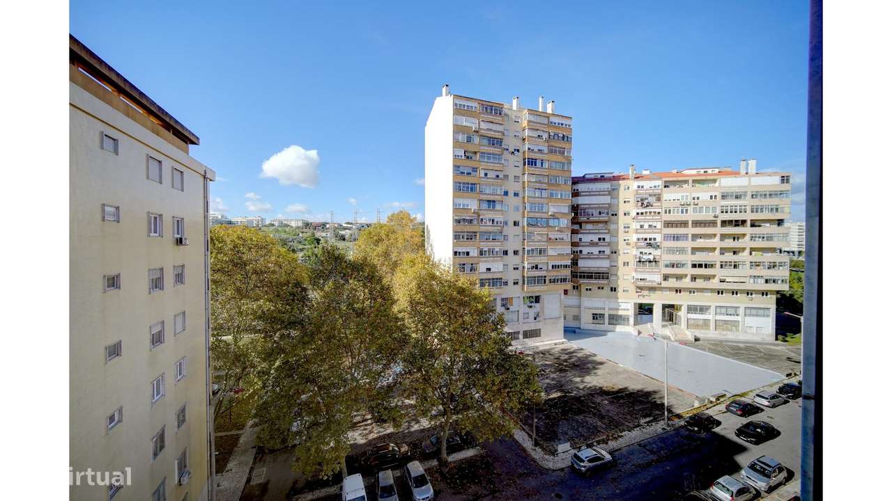 Apartamento T2 em Lisboa-8
