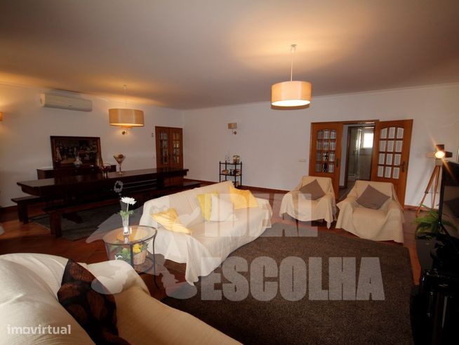 MORADIA V4 ALVOR 1200 000€-18