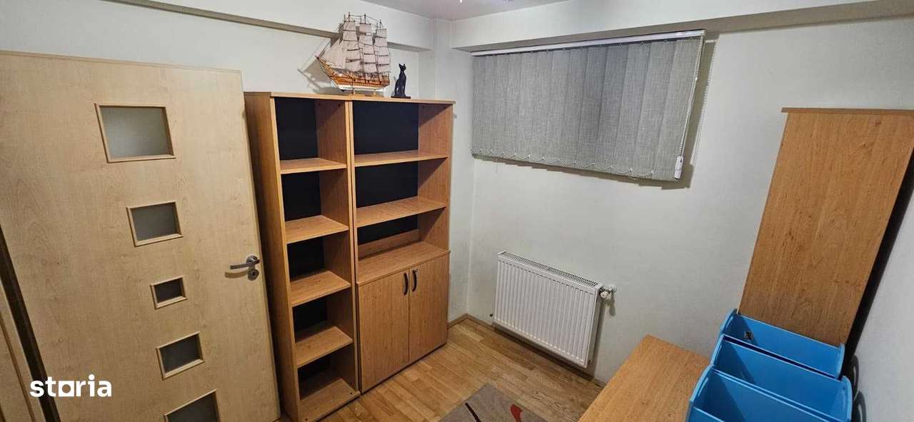 Apartament 4 camere, centrala proprie, curte, Lipovei - Imagine principală: 5/8