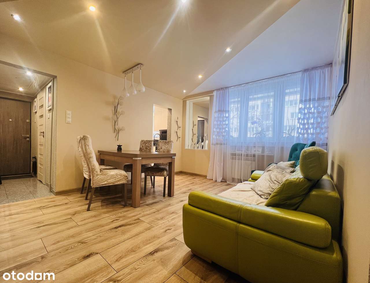 M-4 gotowe do wprowadzenia, 1 piętro z balkonem, 3 komórki- bez %-4