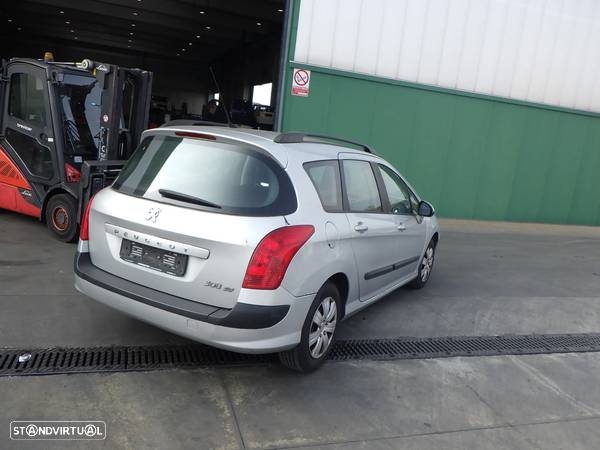 Peugeot 308 SW 1.6HDI 9HR de 2010 para peças - 3