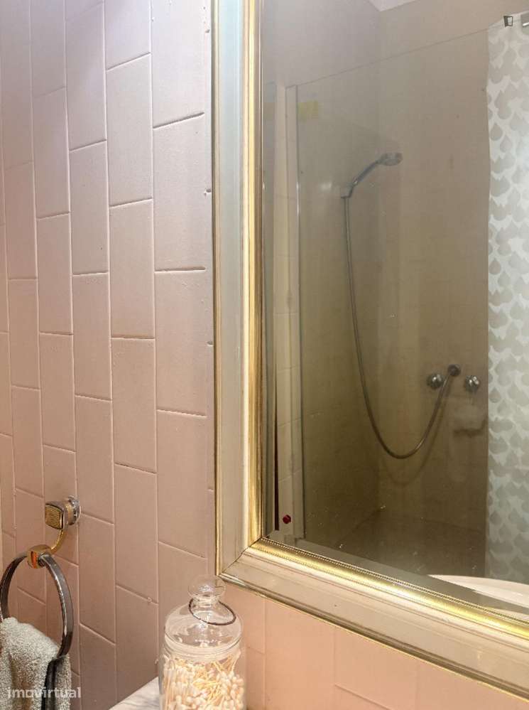 Quarto - localizado em Portimao - Grande imagem: 5/6