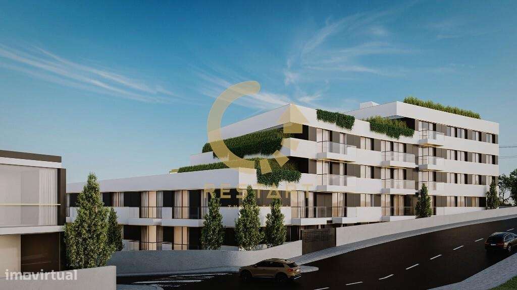 APT T2 com 2 suítes, varanda, boa orientação solar, lugar de garagem, - Grande imagem: 3/28