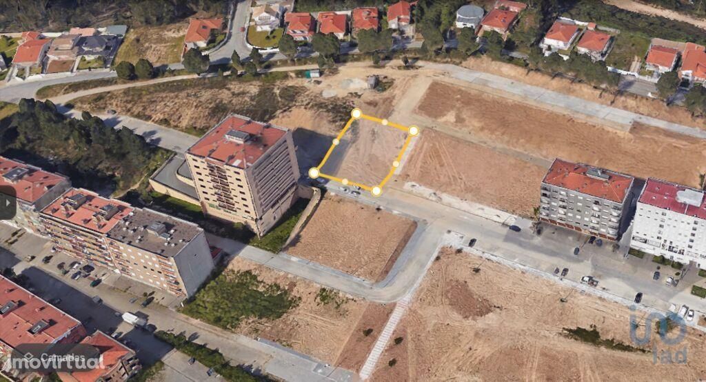 Terreno em Aveiro de 960,00 m2