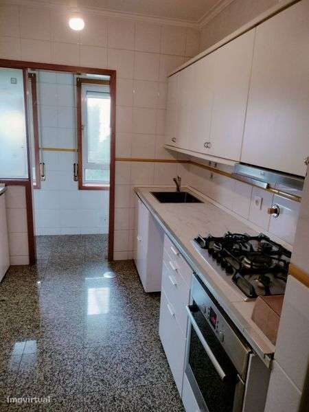 T2 São Félix da Marinha, 1a linha do mar - Grande imagem: 4/8