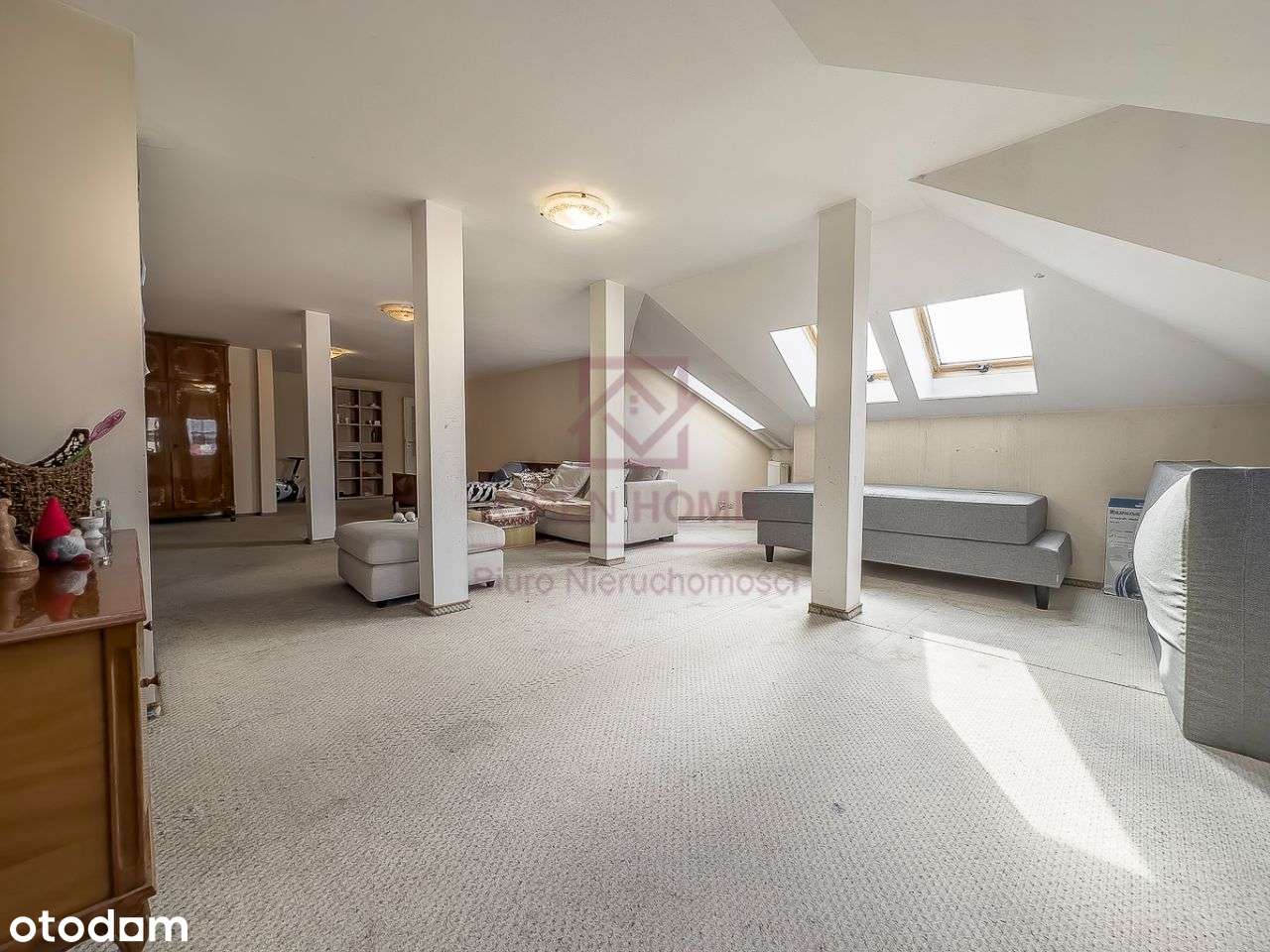 Słoneczne dwupoziomowe mieszkanie w centrum.-9