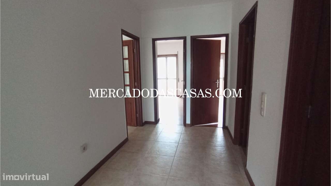 Apartamento T3 em São João Da Madeira - Grande imagem: 3/12