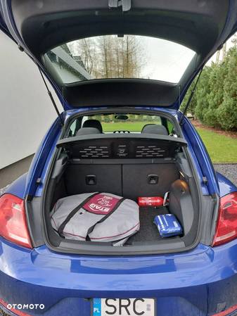 Volkswagen New Beetle - 6