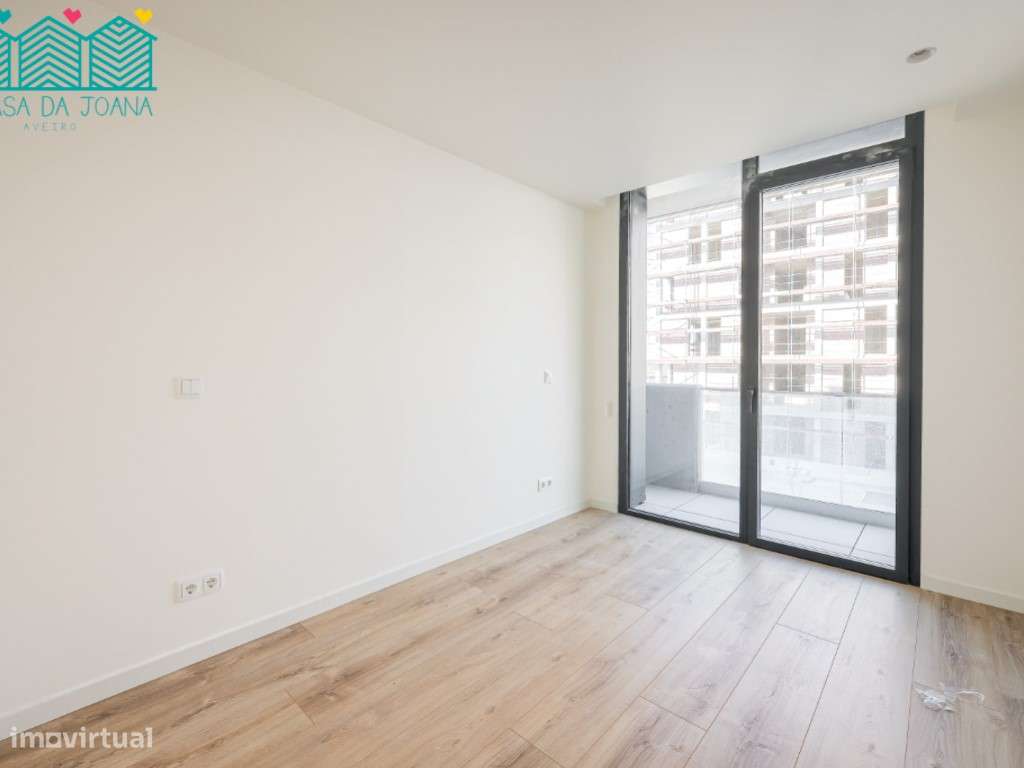Apartamento T3 com Lugar de Garagem em Aveiro-9