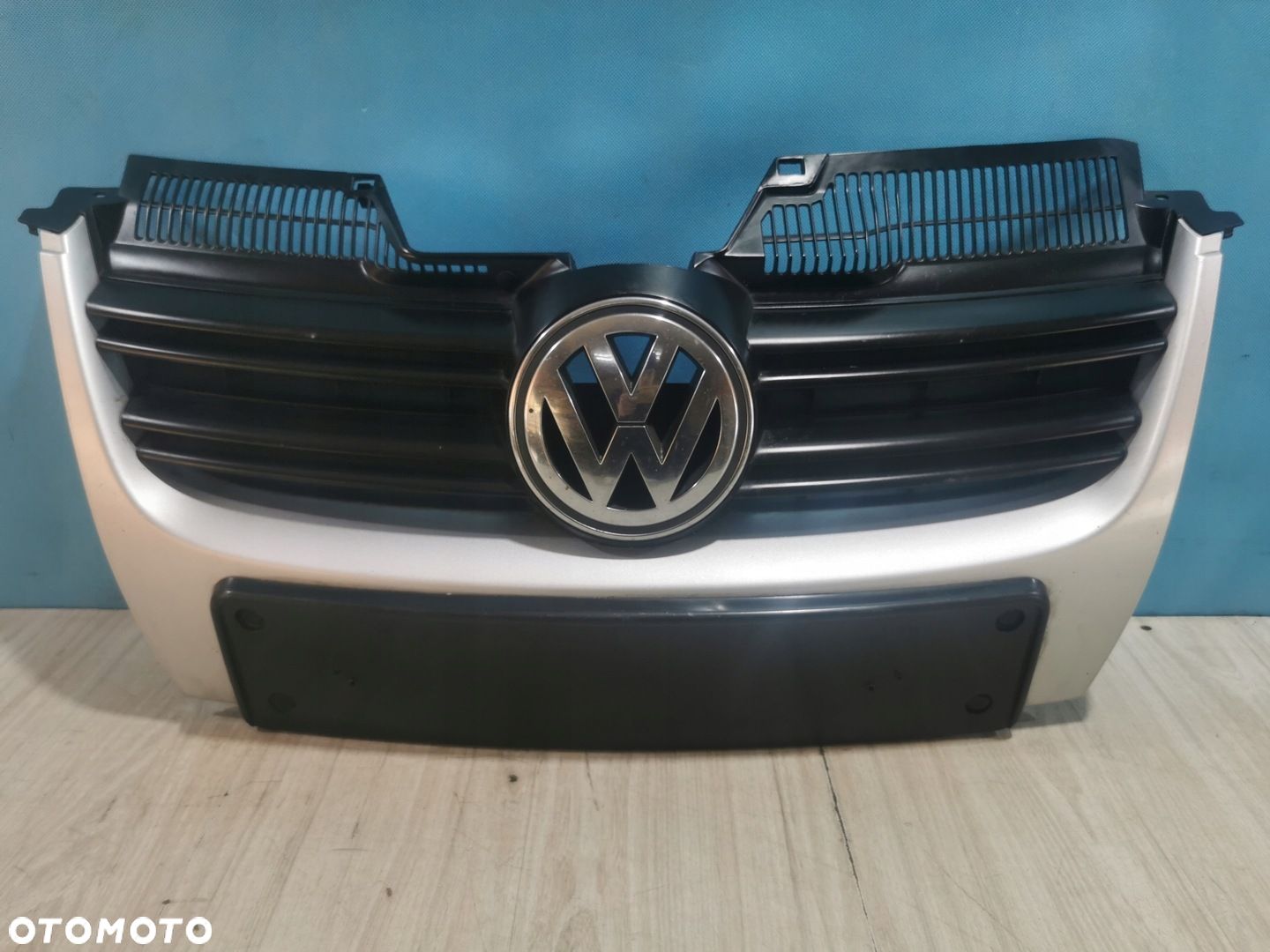 VW Golf V 5 Jetta grill atrapa chłodnicy 1K5 853 651 - 1