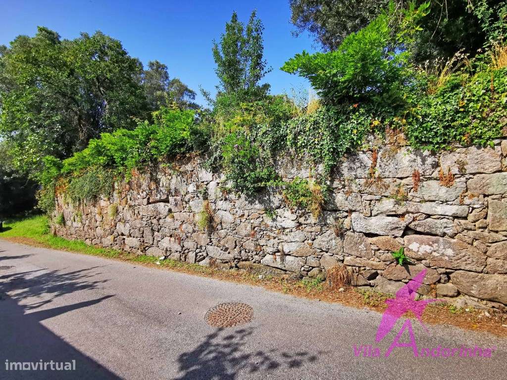 Terreno em Vila Fria, com possibilidade de construção até 3 moradias-7
